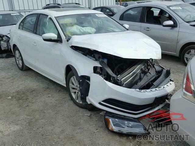 VOLKSWAGEN JETTA 2017 - 3VWDB7AJ1HM415488