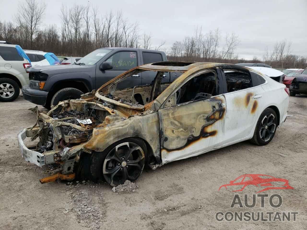 CHEVROLET MALIBU 2022 - 1G1ZD5ST5NF207156