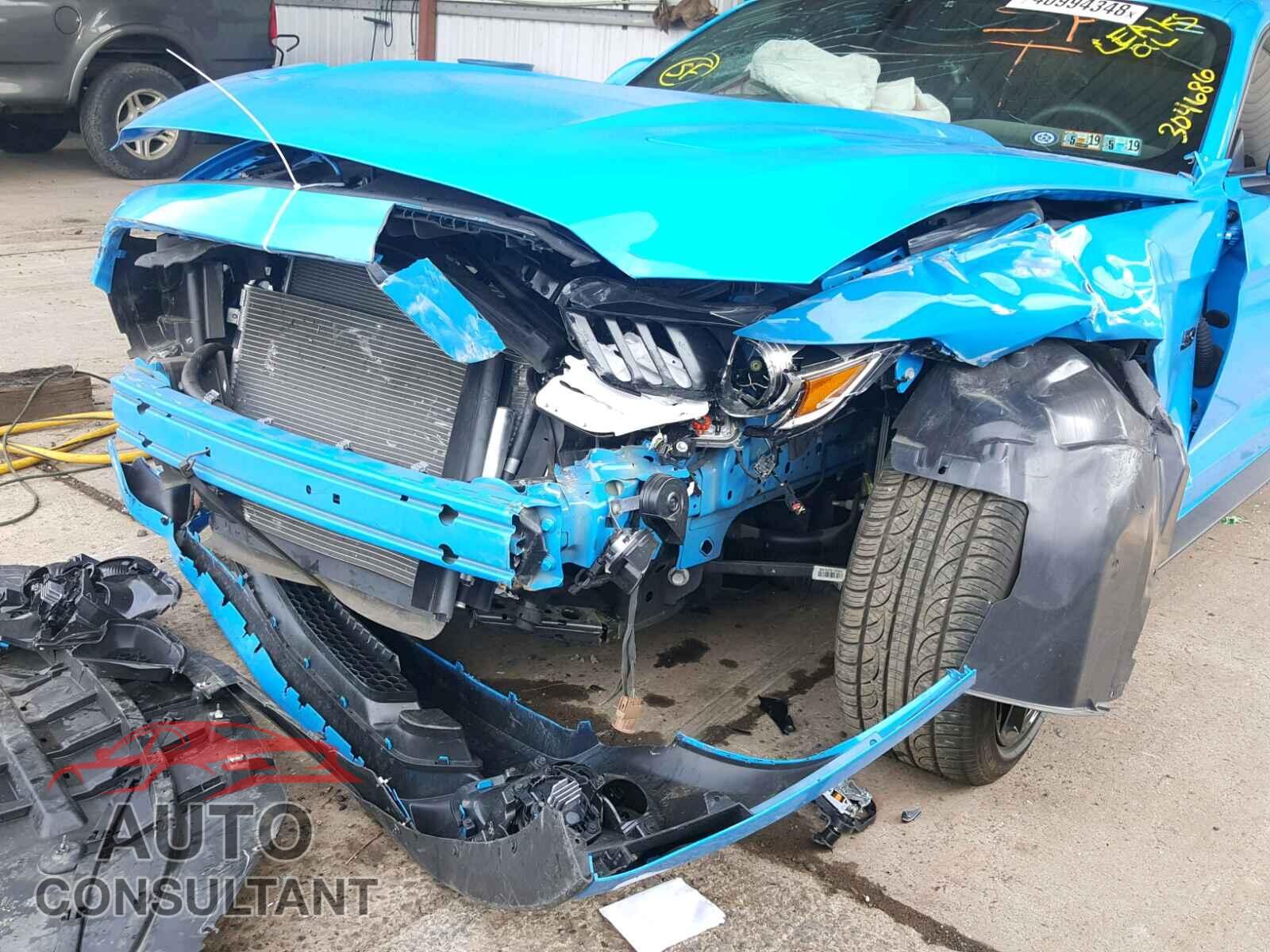 FORD MUSTANG 2017 - 1FA6P8CFXH5304686
