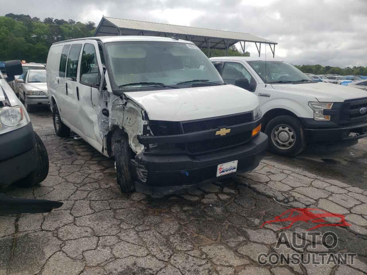 CHEVROLET EXPRESS 2020 - 1GCWGAFG5L1272526