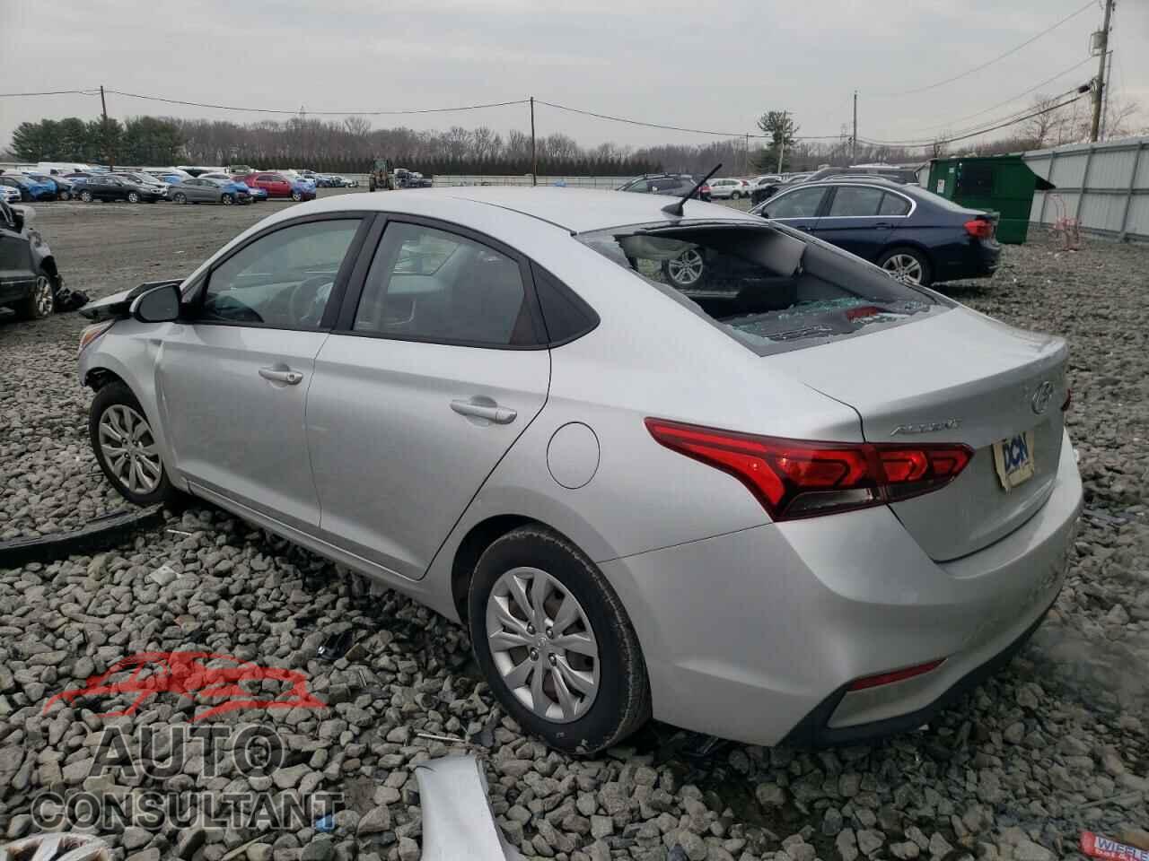 HYUNDAI ACCENT 2018 - 3KPC24A33JE033364