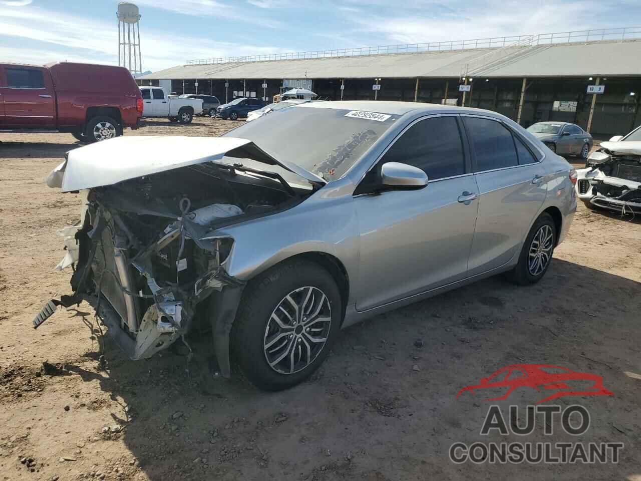 TOYOTA CAMRY 2016 - 4T4BF1FK3GR551954