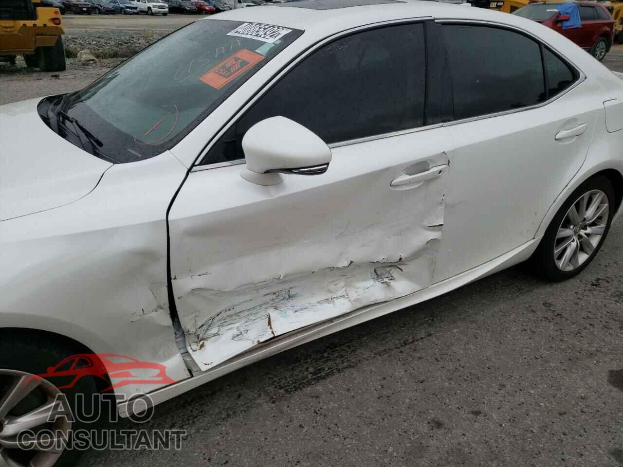 LEXUS IS 2016 - JTHBA1D29G5010738