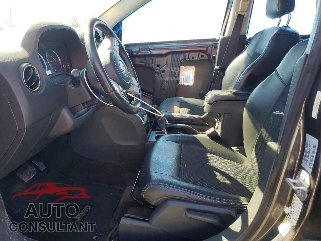 JEEP COMPASS 2017 - 1C4NJDEB3HD121534