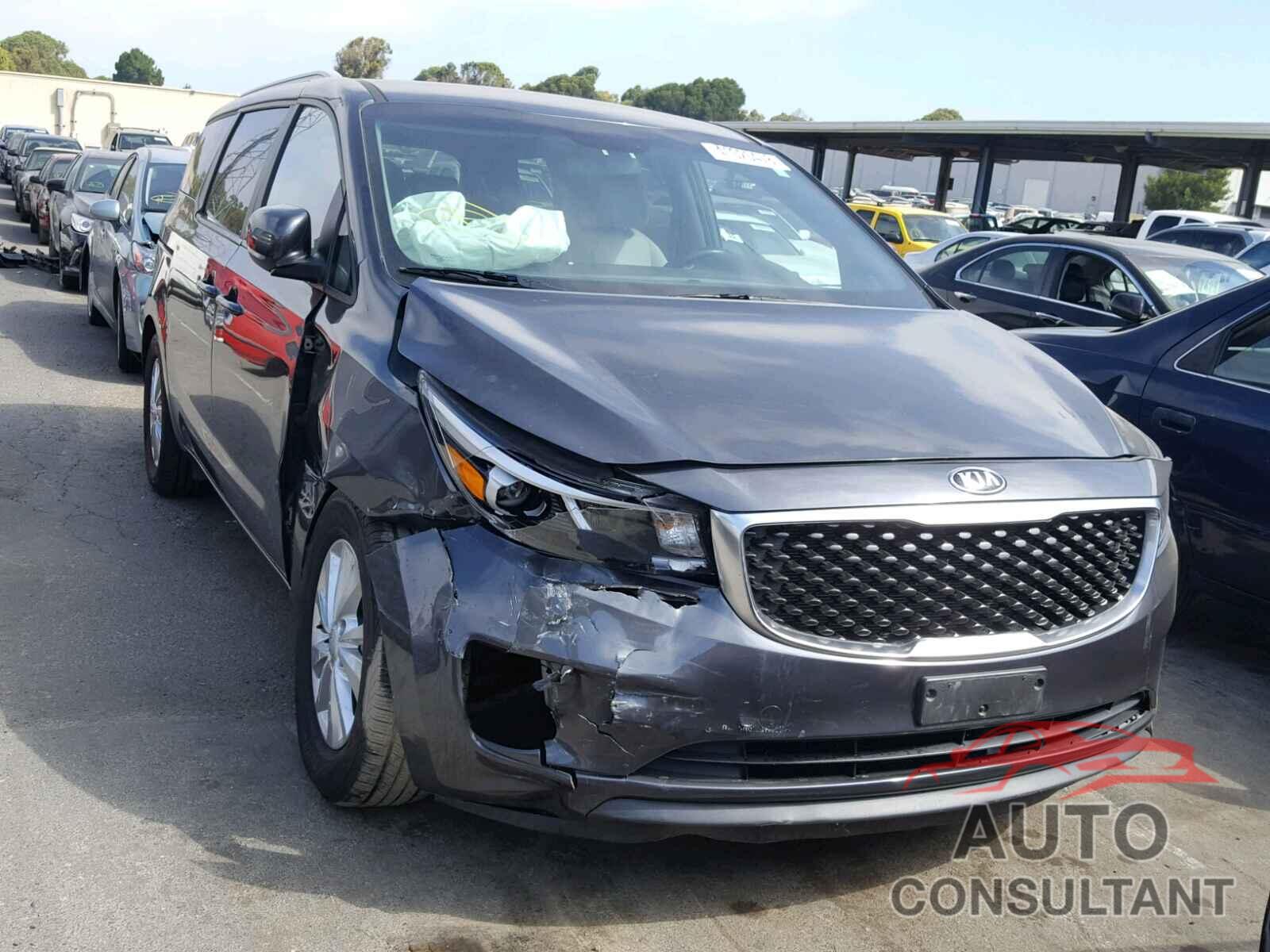 KIA SEDONA 2015 - KNDMB5C12F6046934