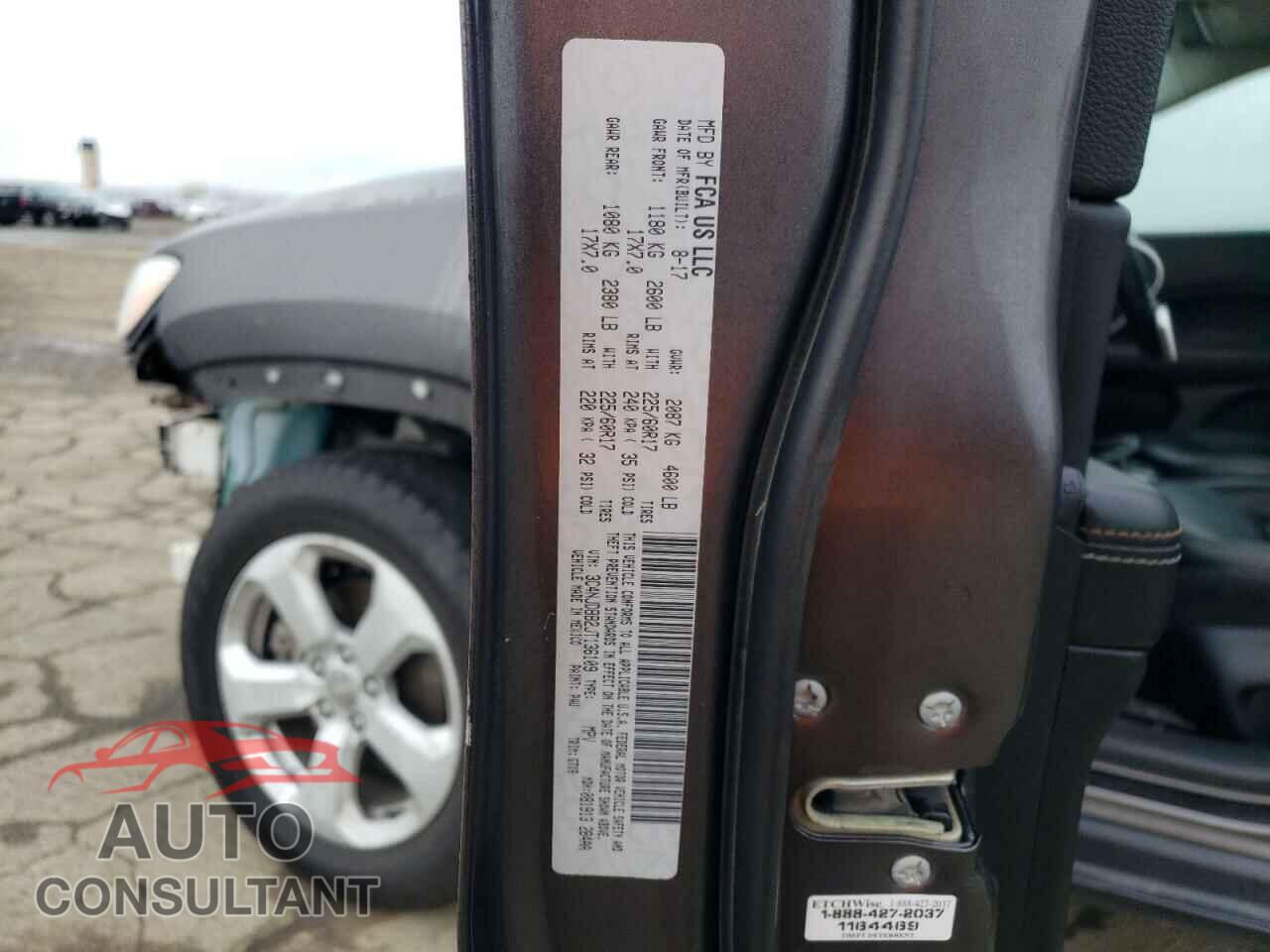 JEEP COMPASS 2018 - 3C4NJDBB2JT136109
