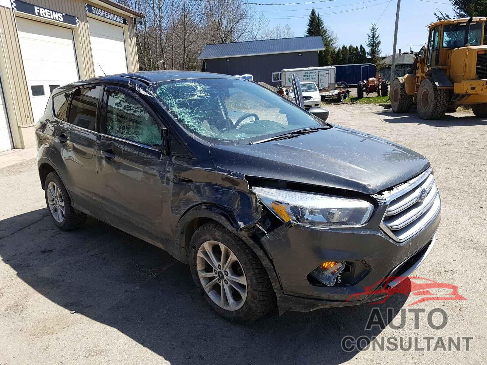 FORD ESCAPE 2017 - 1FMCU9GDXHUB32018