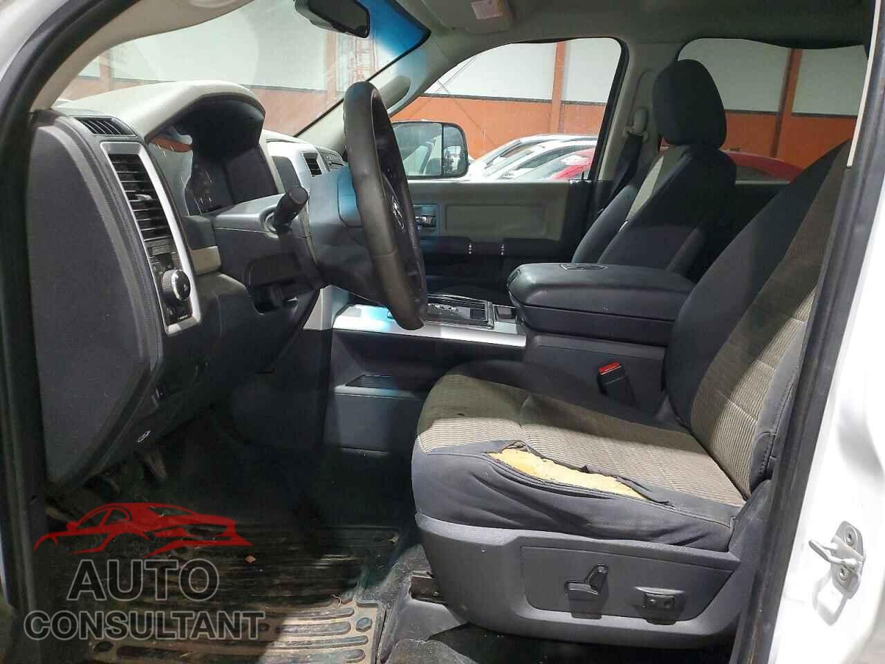 DODGE RAM 1500 2012 - 1C6RD7LT7CS266738
