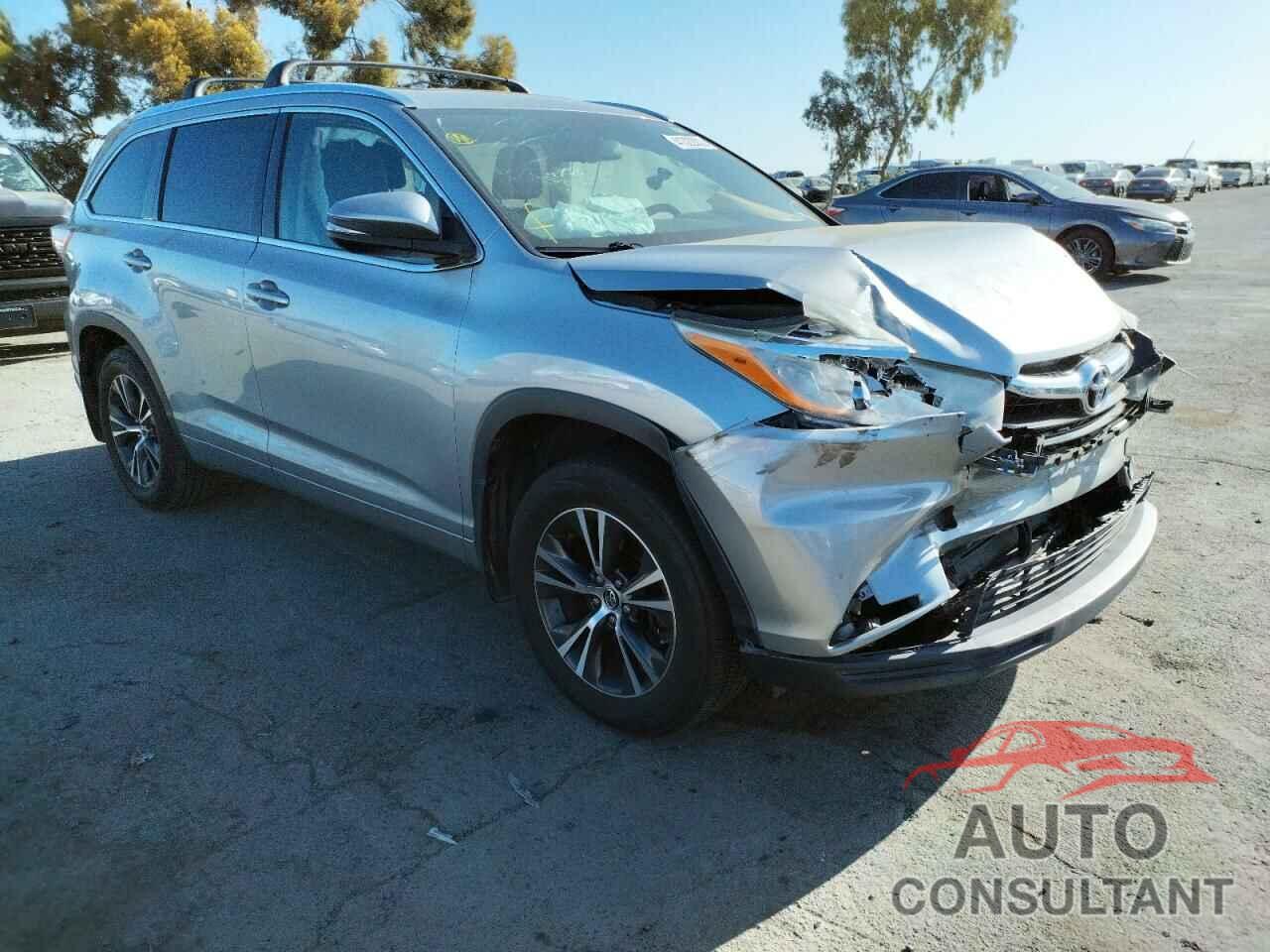 TOYOTA HIGHLANDER 2016 - 5TDJKRFH5GS258781