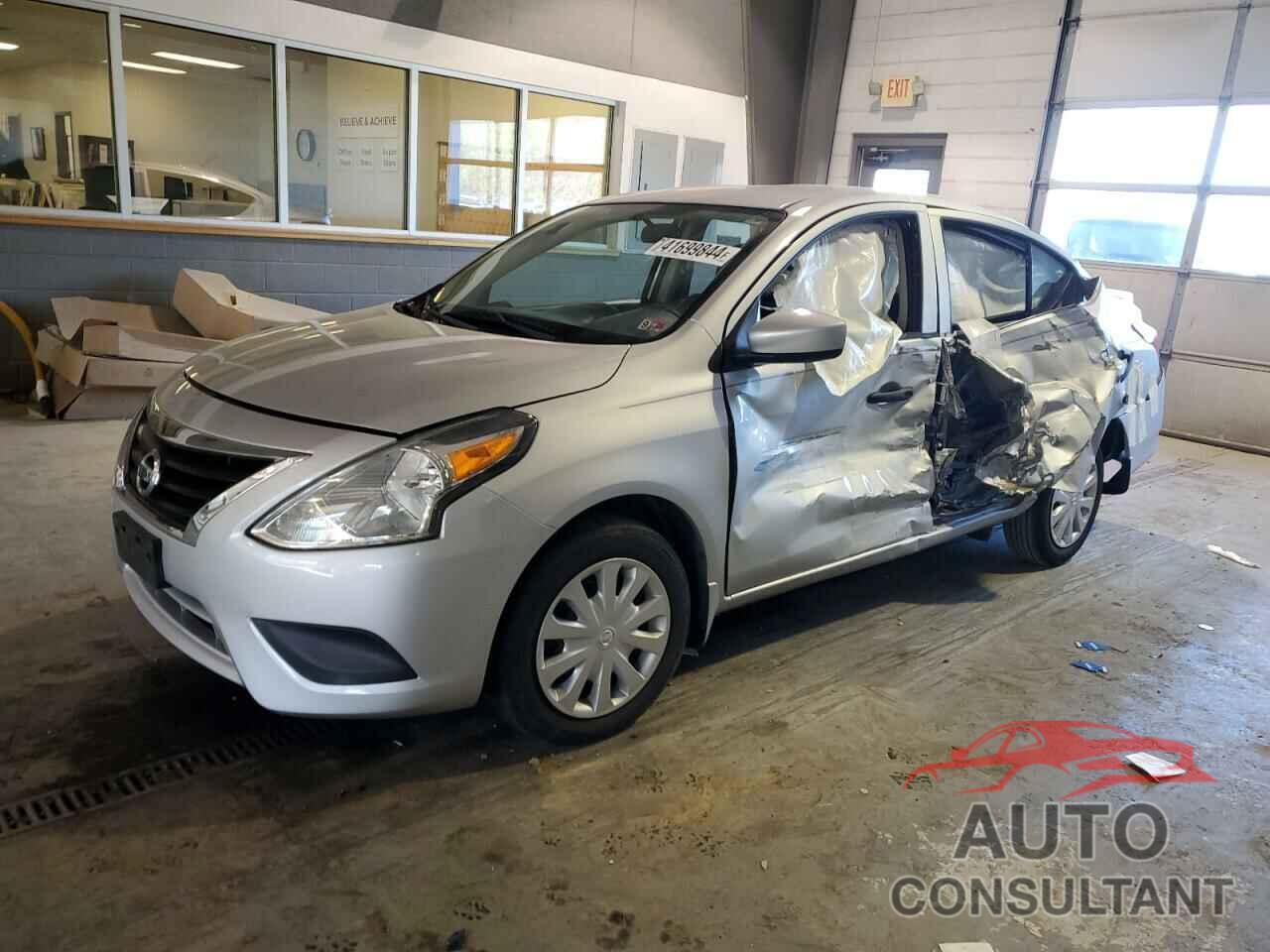 NISSAN VERSA 2018 - 3N1CN7AP7JL855708