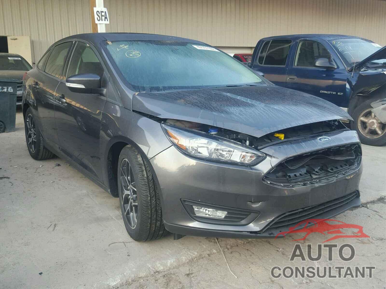 FORD FOCUS 2018 - 1FADP3H28JL314795