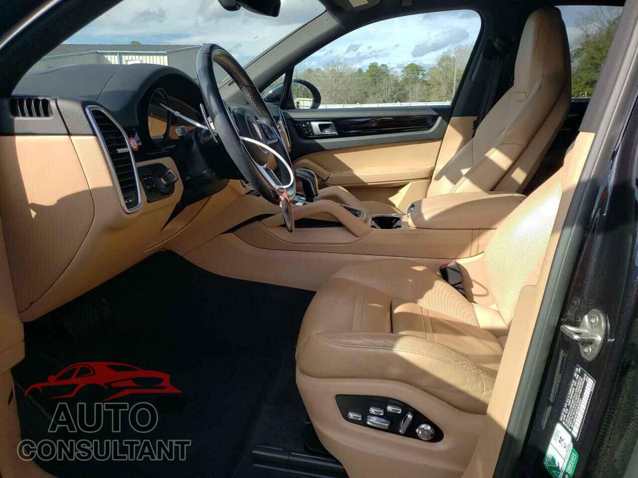 PORSCHE CAYENNE 2019 - WP1AA2AY4KDA04497