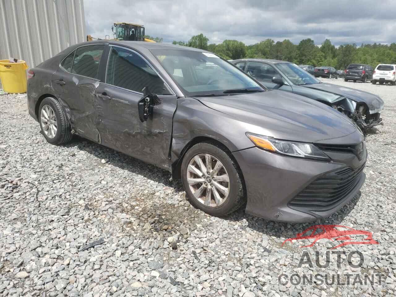 TOYOTA CAMRY 2018 - 4T1B11HK6JU121901