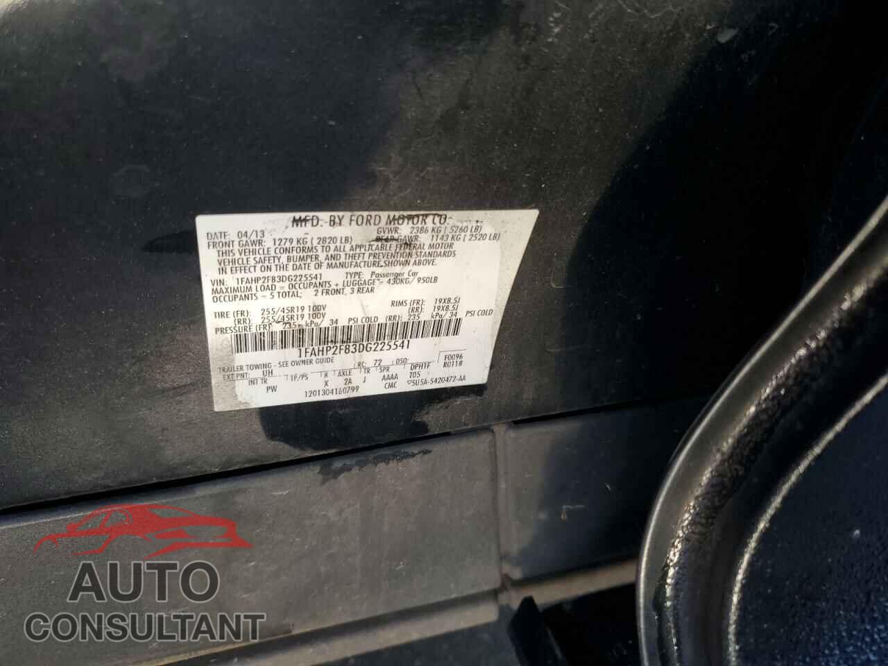 FORD TAURUS 2013 - 1FAHP2F83DG225541