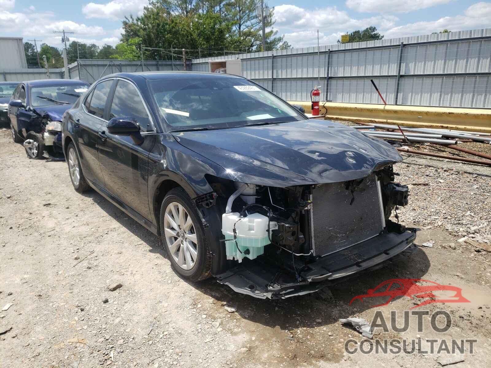 TOYOTA CAMRY 2020 - 4T1C11AK2LU337813