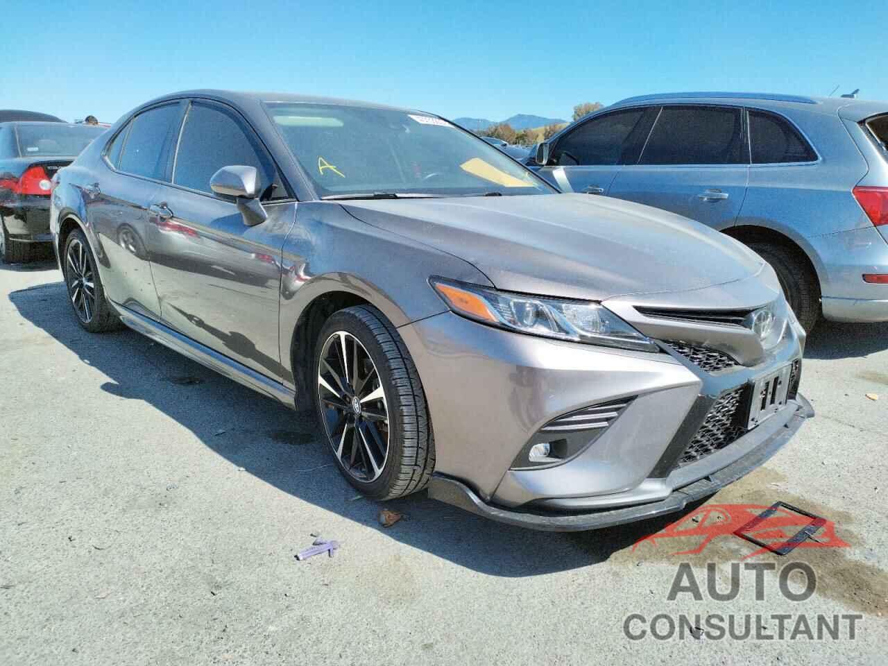 TOYOTA CAMRY 2019 - 4T1B11HK9KU679856