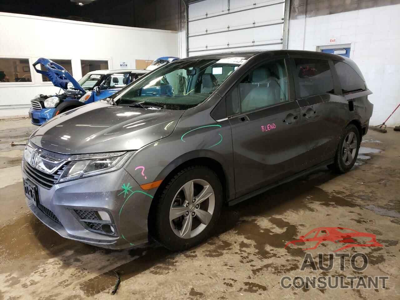 HONDA ODYSSEY 2018 - 5FNRL6H78JB007767