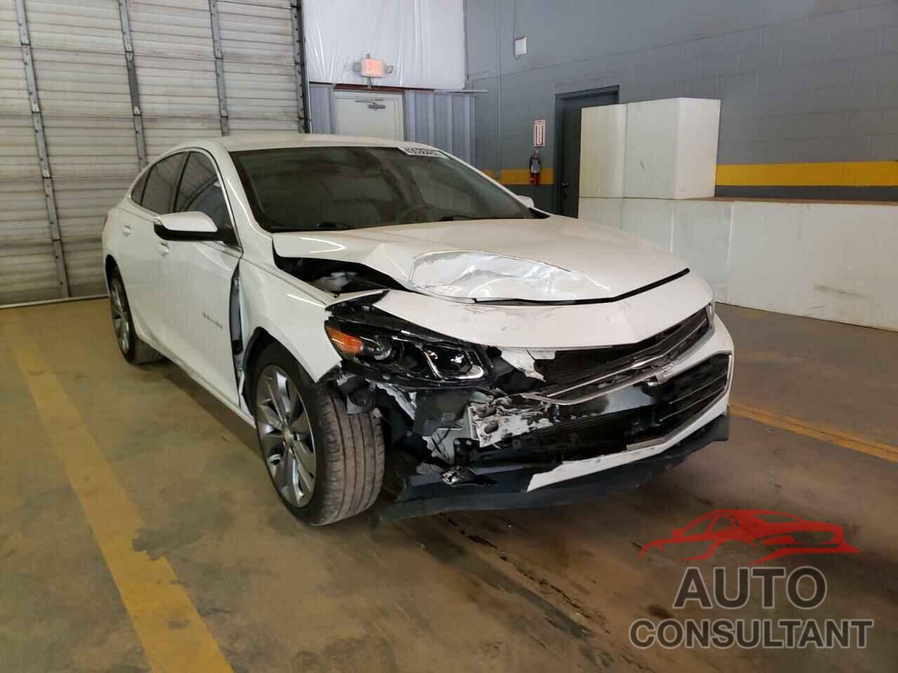 CHEVROLET MALIBU 2016 - 1G1ZE5ST3GF225574