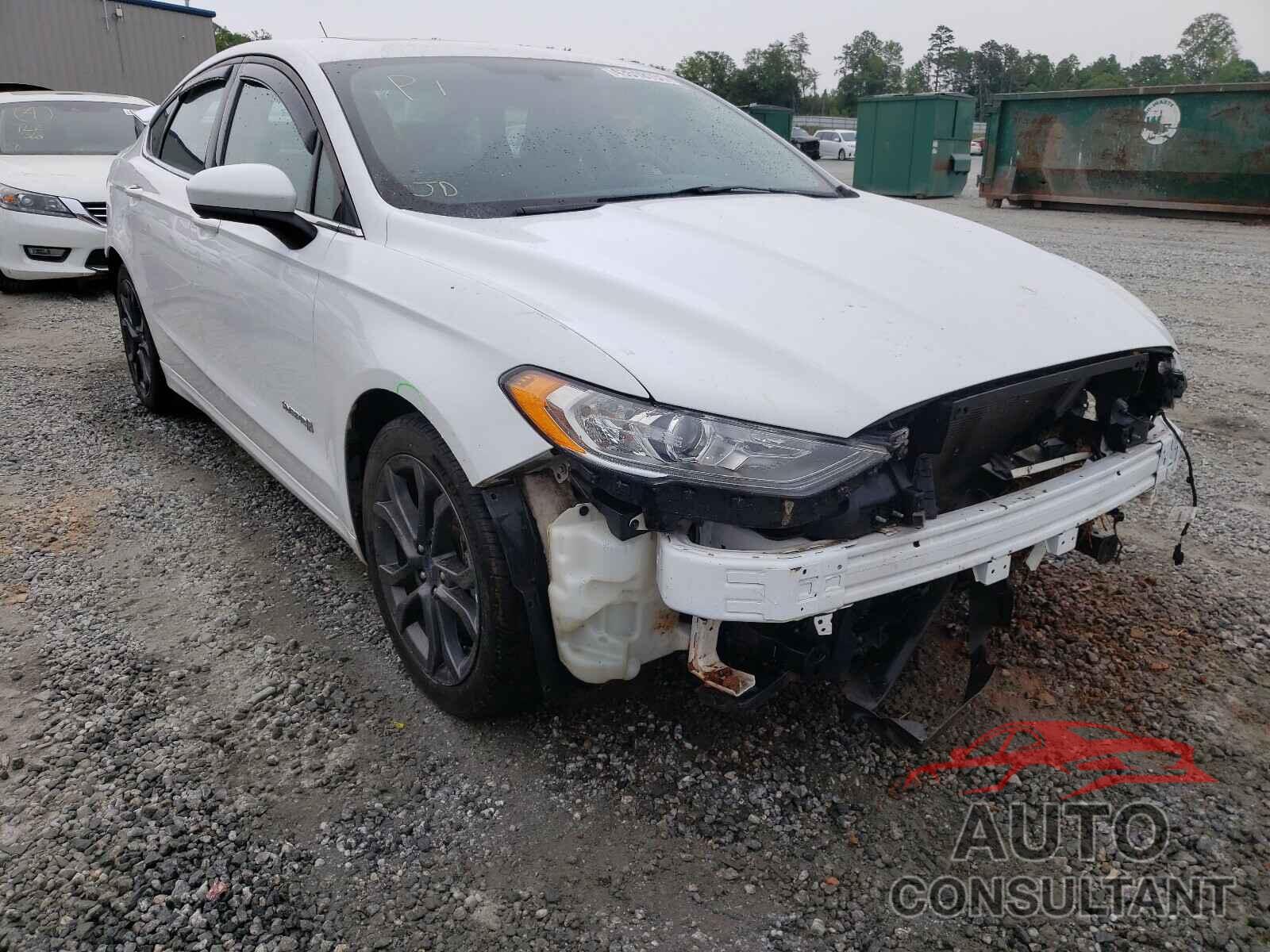 FORD FUSION 2018 - 3FA6P0LU2JR137520