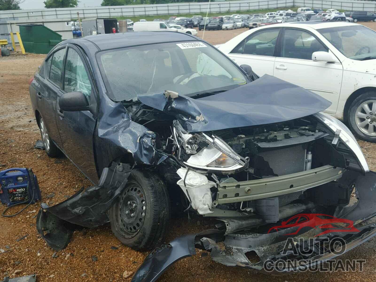NISSAN VERSA 2015 - 3N1CN7AP4FL849579