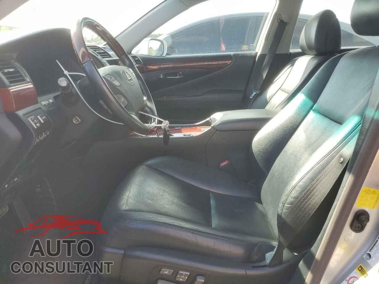 LEXUS LS460 2011 - JTHCL5EF9B5011047