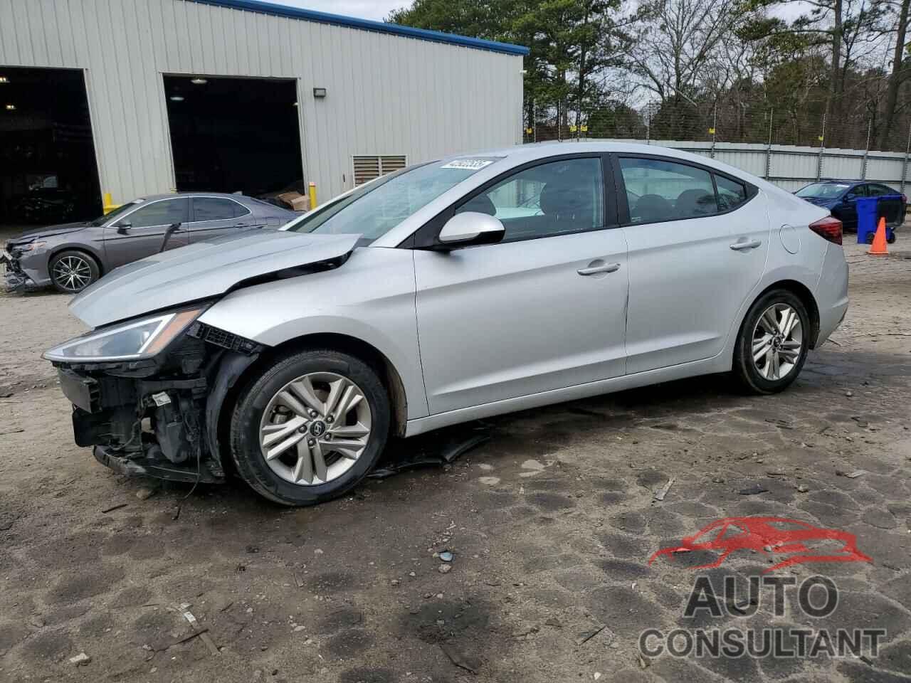 HYUNDAI ELANTRA 2019 - 5NPD84LF9KH470230