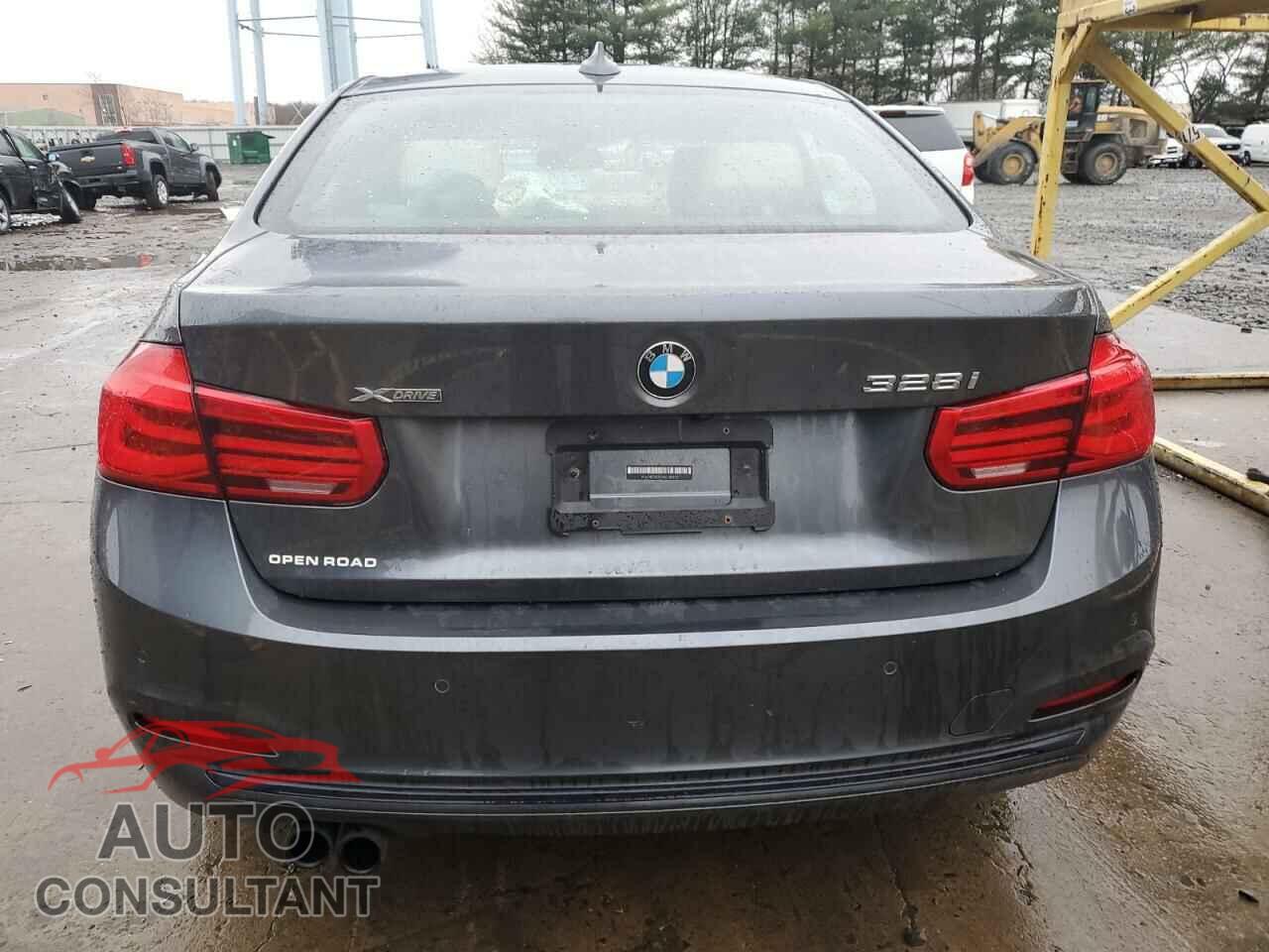 BMW 3 SERIES 2016 - WBA8E3G51GNU03972