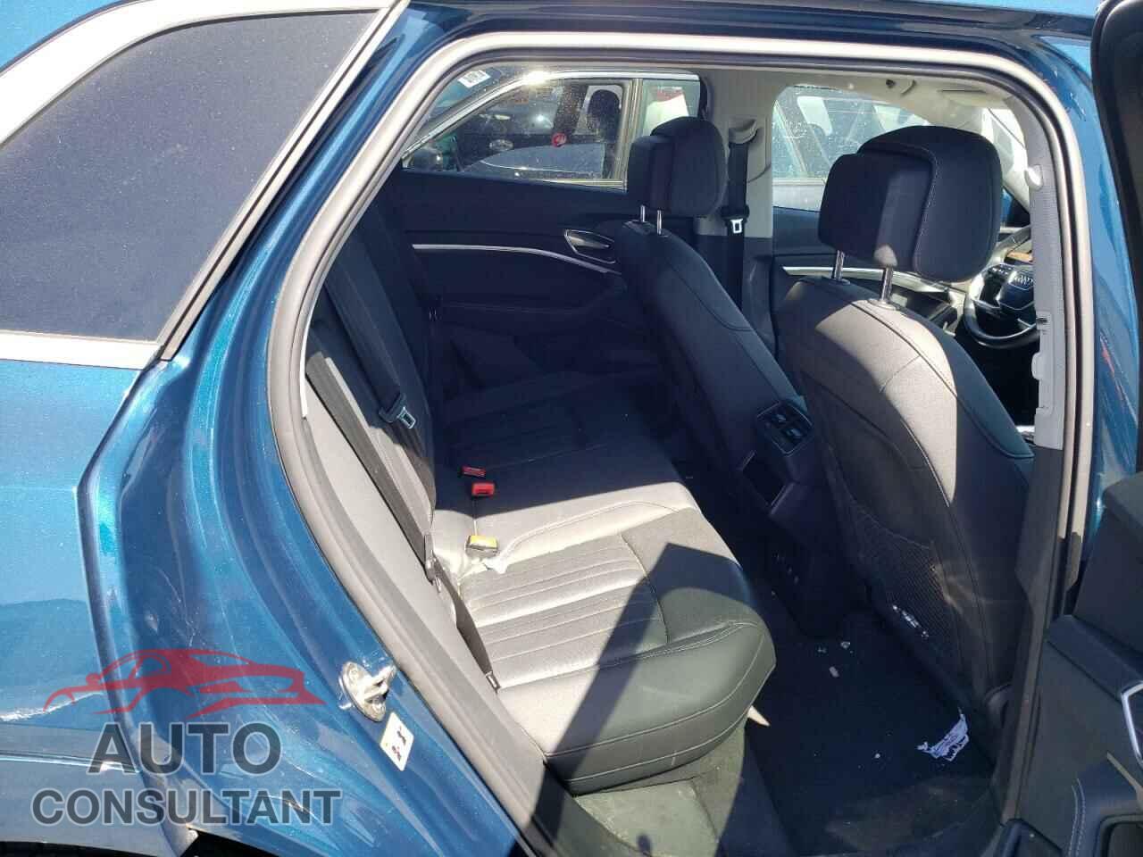 AUDI E-TRON 2019 - WA1LABGE2KB012000