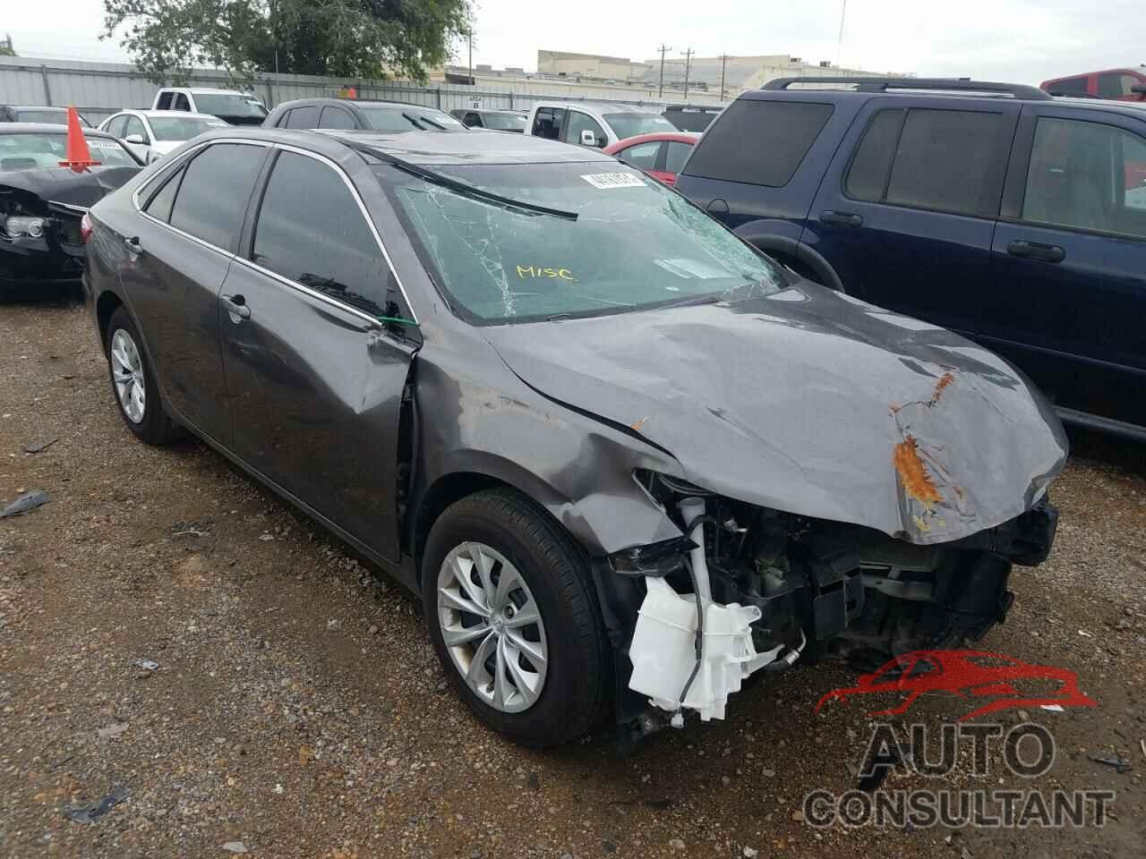 TOYOTA CAMRY 2016 - 4T4BF1FK1GR577565