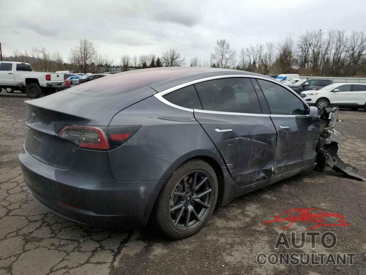 TESLA MODEL 3 2018 - 5YJ3E1EA5JF016266