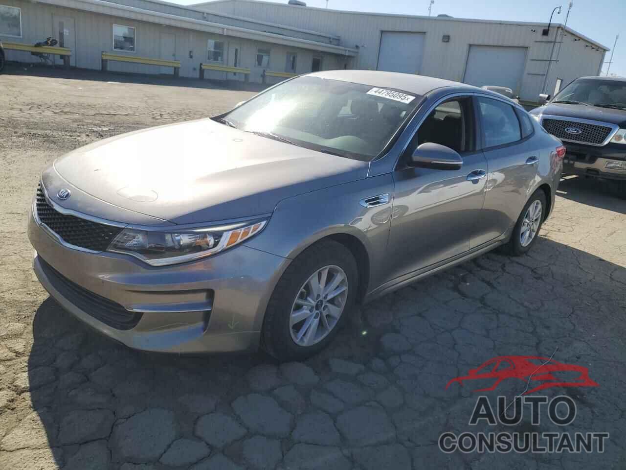 KIA OPTIMA 2017 - 5XXGT4L32HG125966