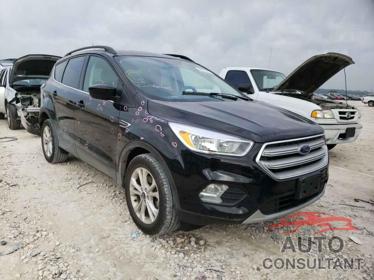 FORD ESCAPE 2018 - 1FMCU0GD3JUD58595
