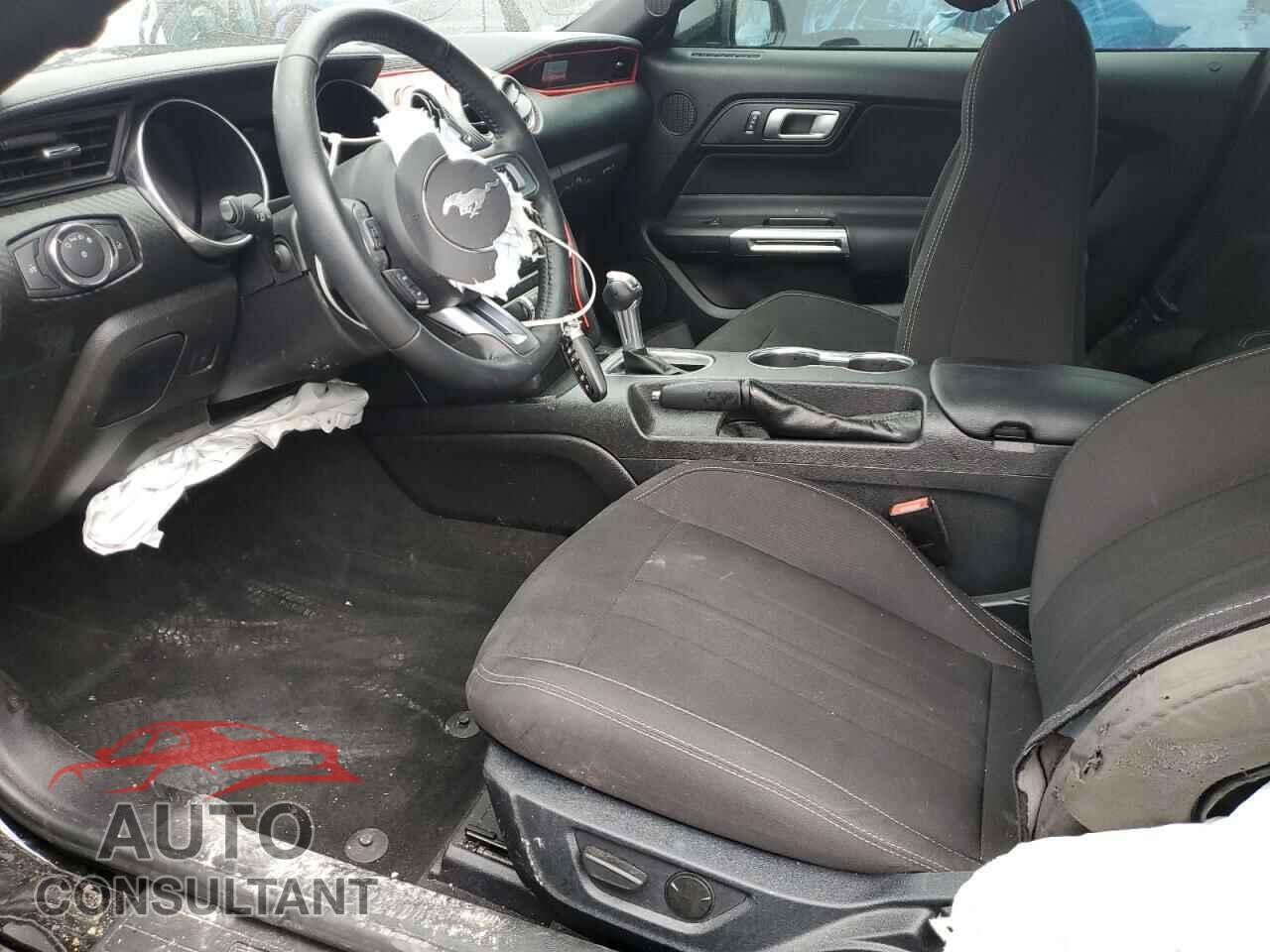 FORD MUSTANG 2021 - 1FA6P8TH2M5156335