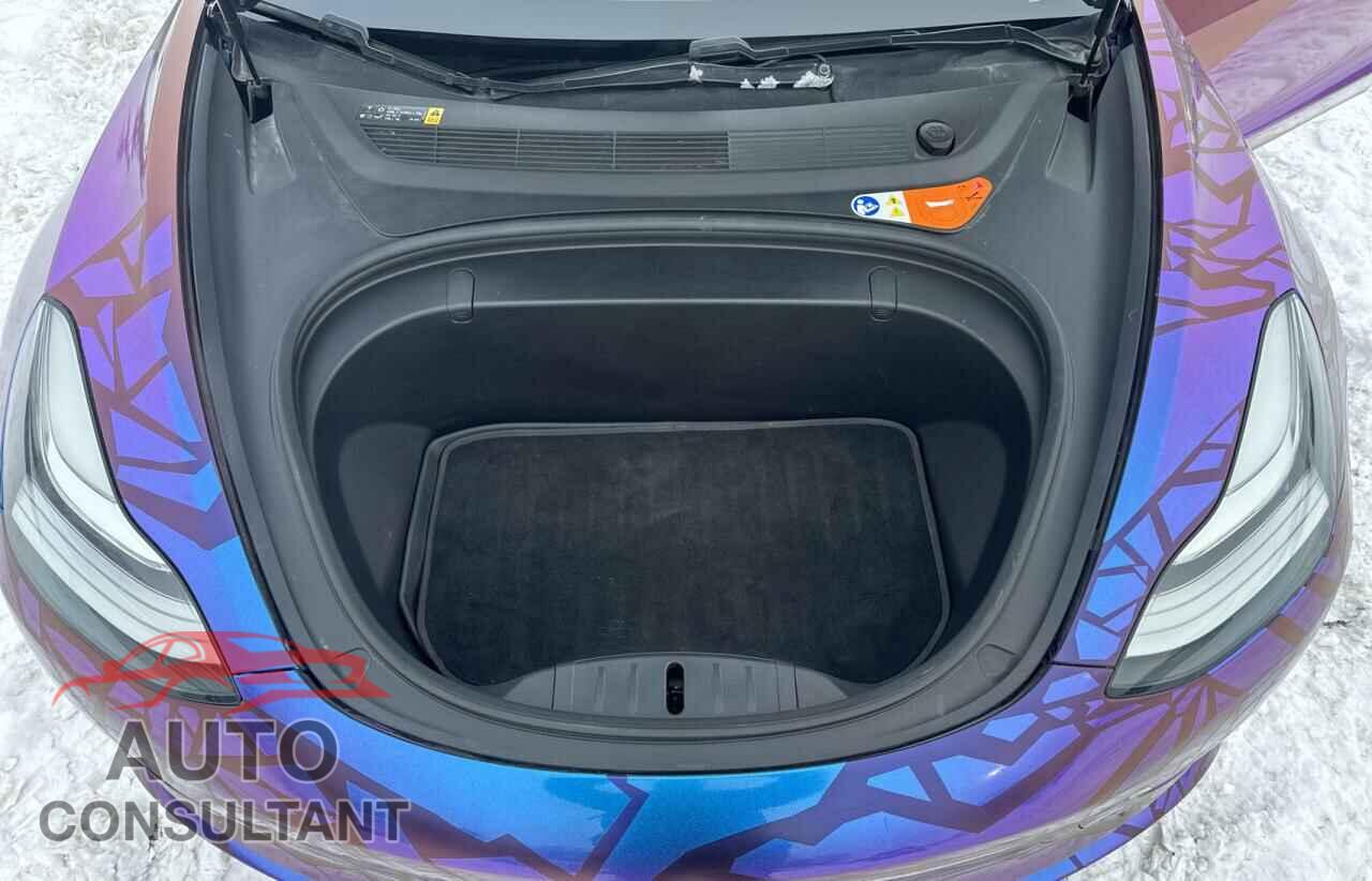 TESLA MODEL 3 2018 - 5YJ3E1EA1JF029337