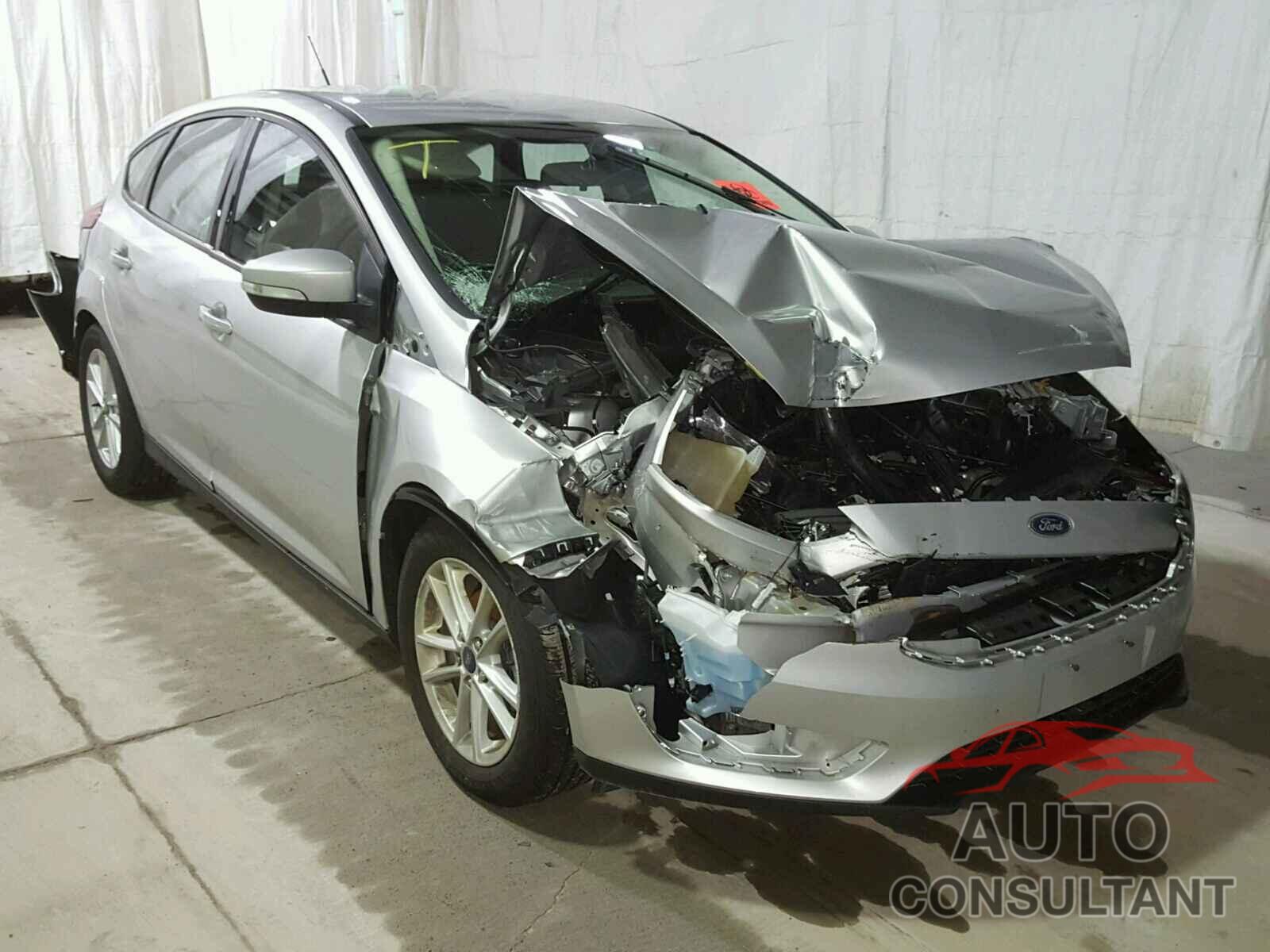 FORD FOCUS 2017 - 1FADP3K24HL243257