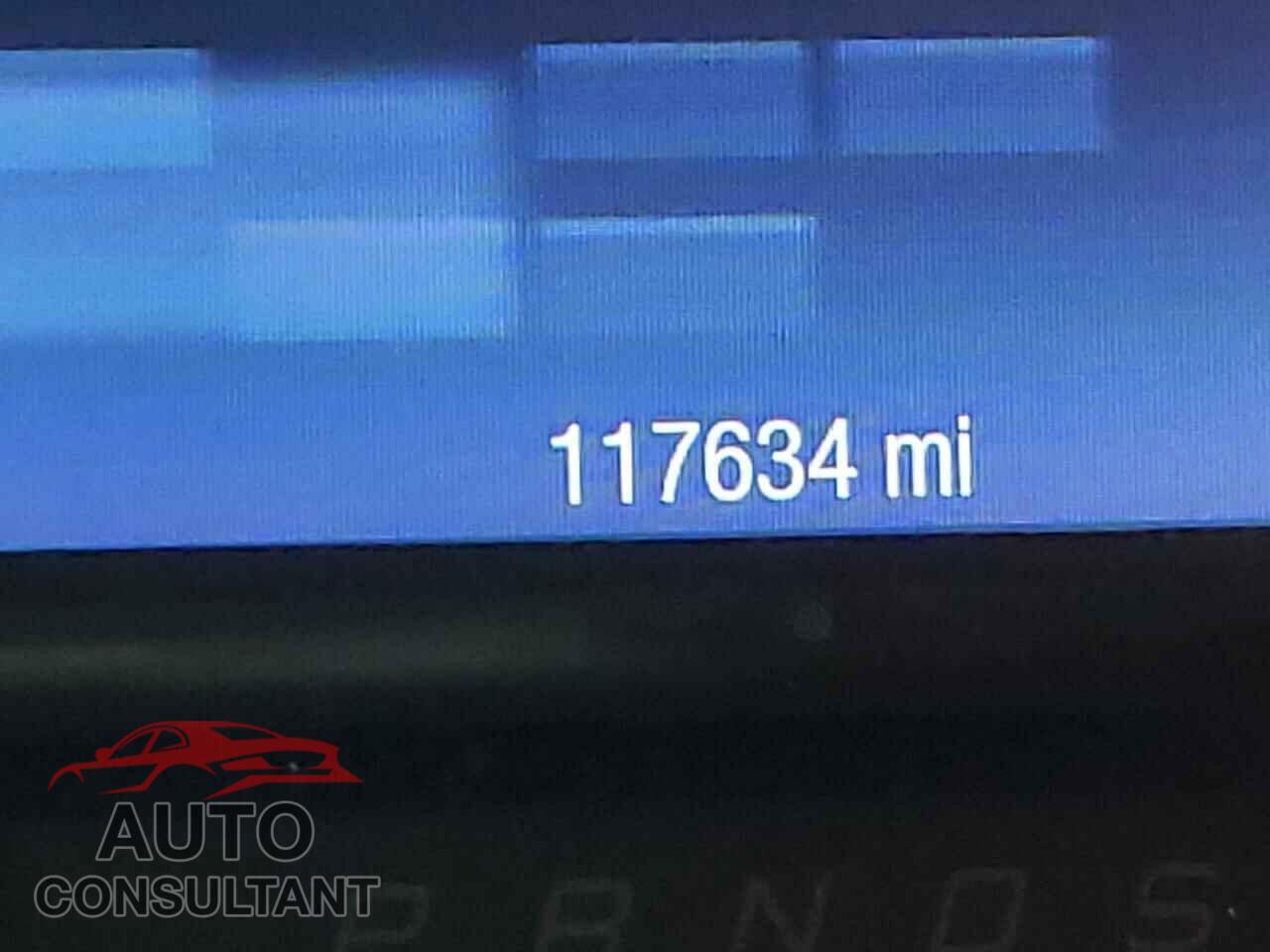 FORD TAURUS 2017 - 1FAHP2E84HG137783