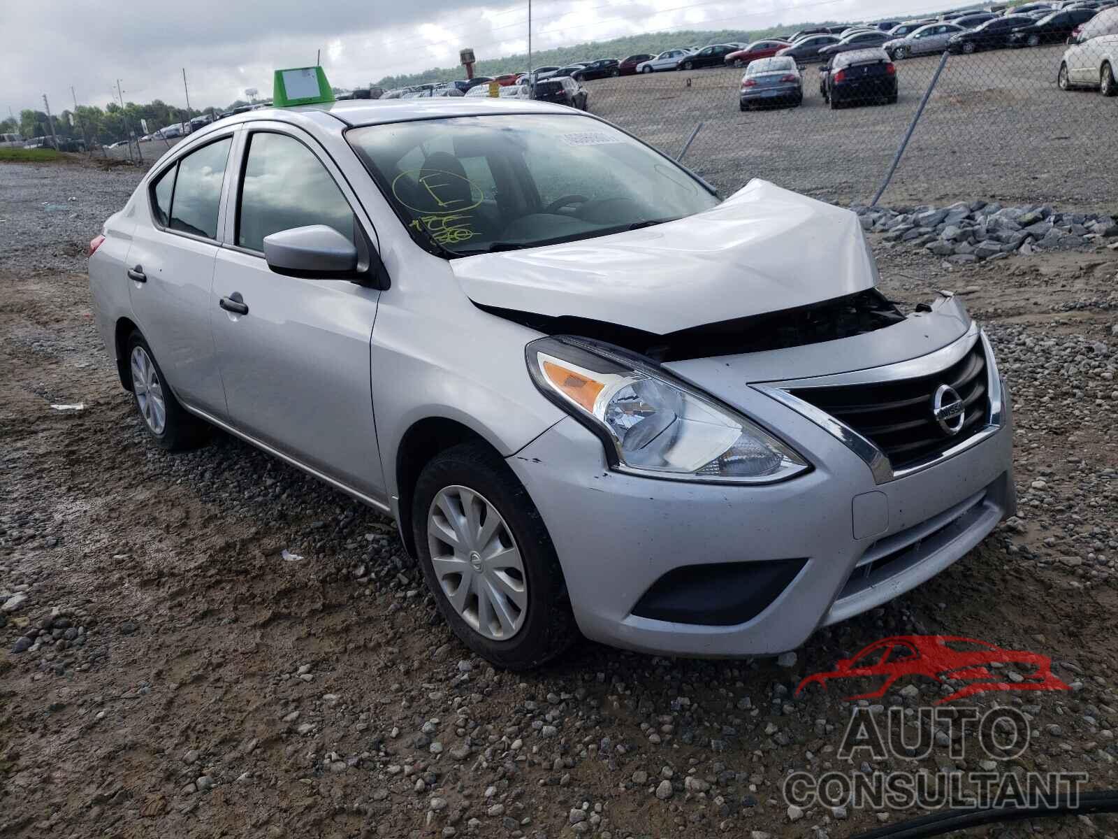 NISSAN VERSA 2017 - 3N1CN7AP1HL908624