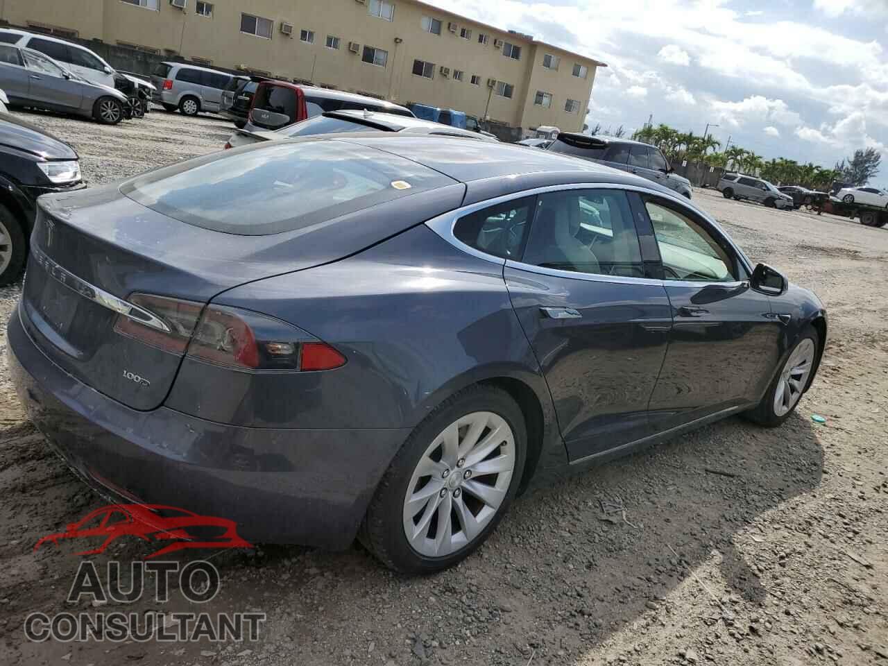 TESLA MODEL S 2017 - 5YJSA1E24HF229199