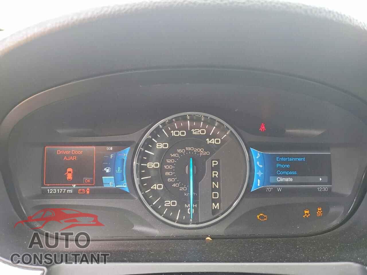 FORD EDGE 2011 - 2FMDK3JC4BBB37736