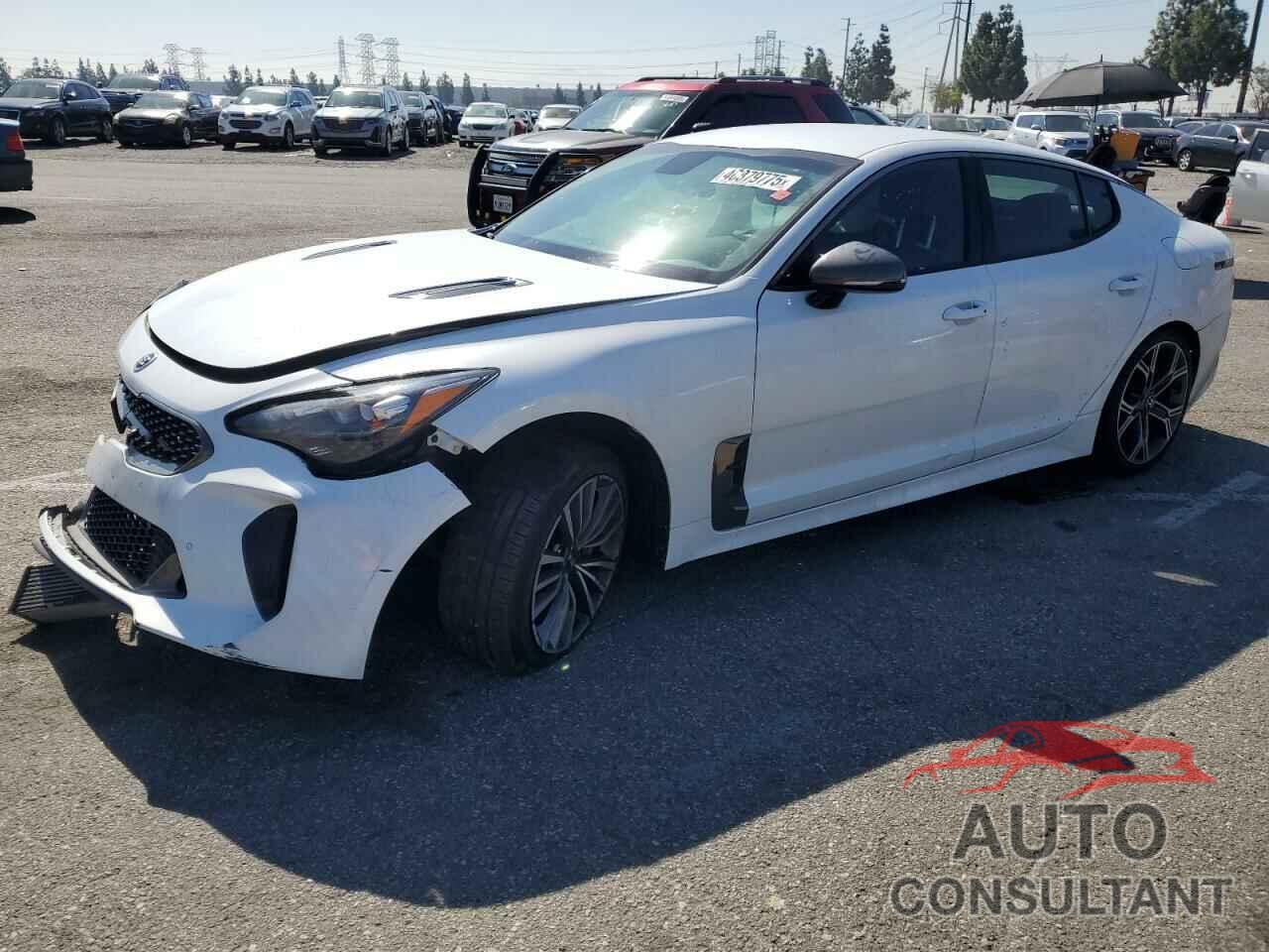 KIA STINGER 2019 - KNAE35LC9K6052417