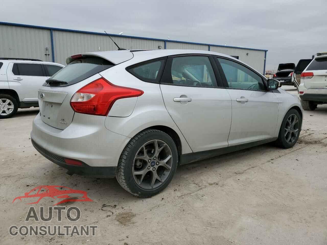 FORD FOCUS 2014 - 1FADP3K21EL427955