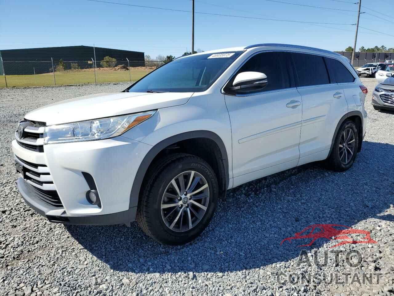 TOYOTA HIGHLANDER 2018 - 5TDJZRFH6JS545176