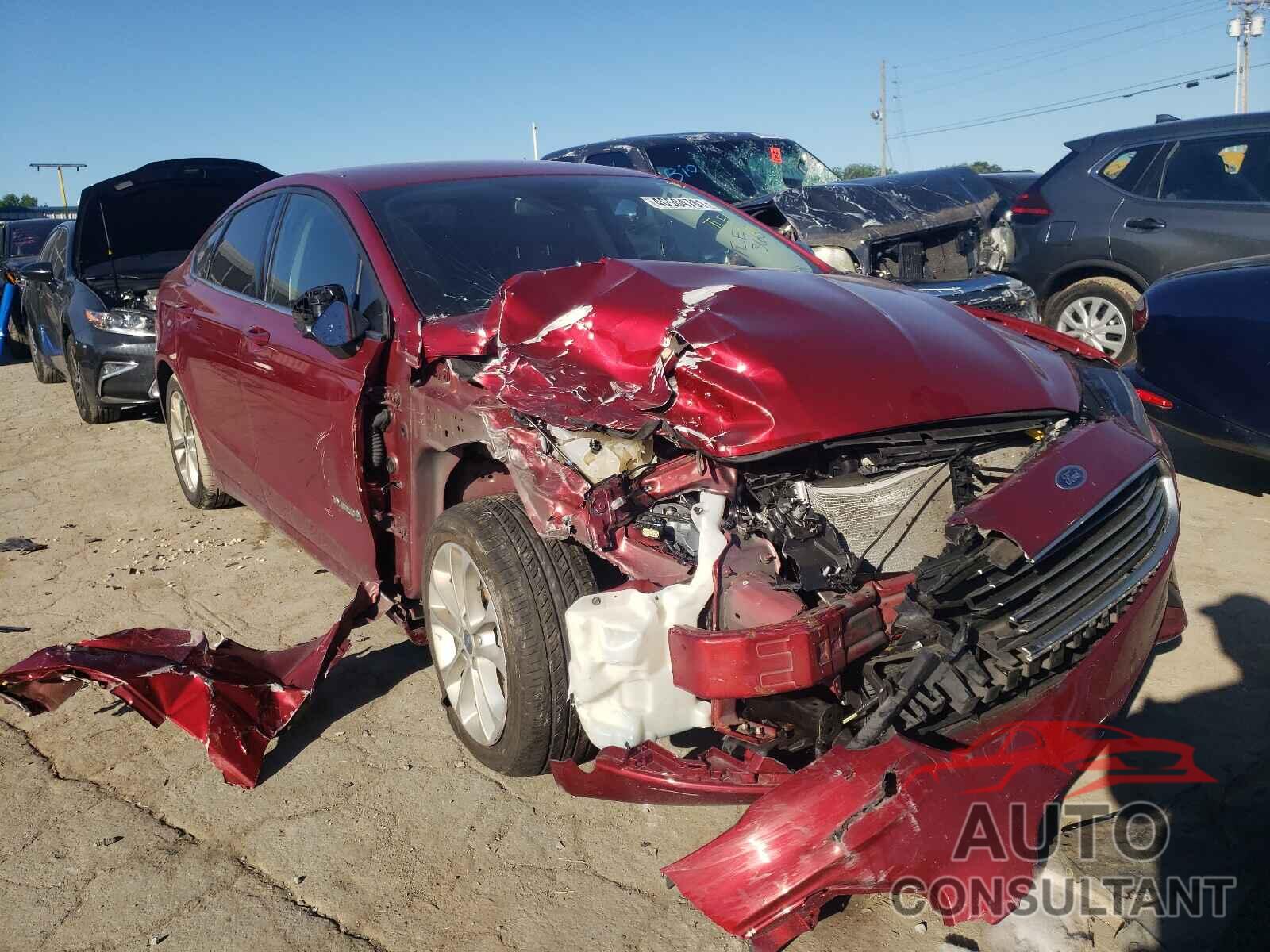 FORD FUSION 2019 - 3FA6P0LU8KR242130