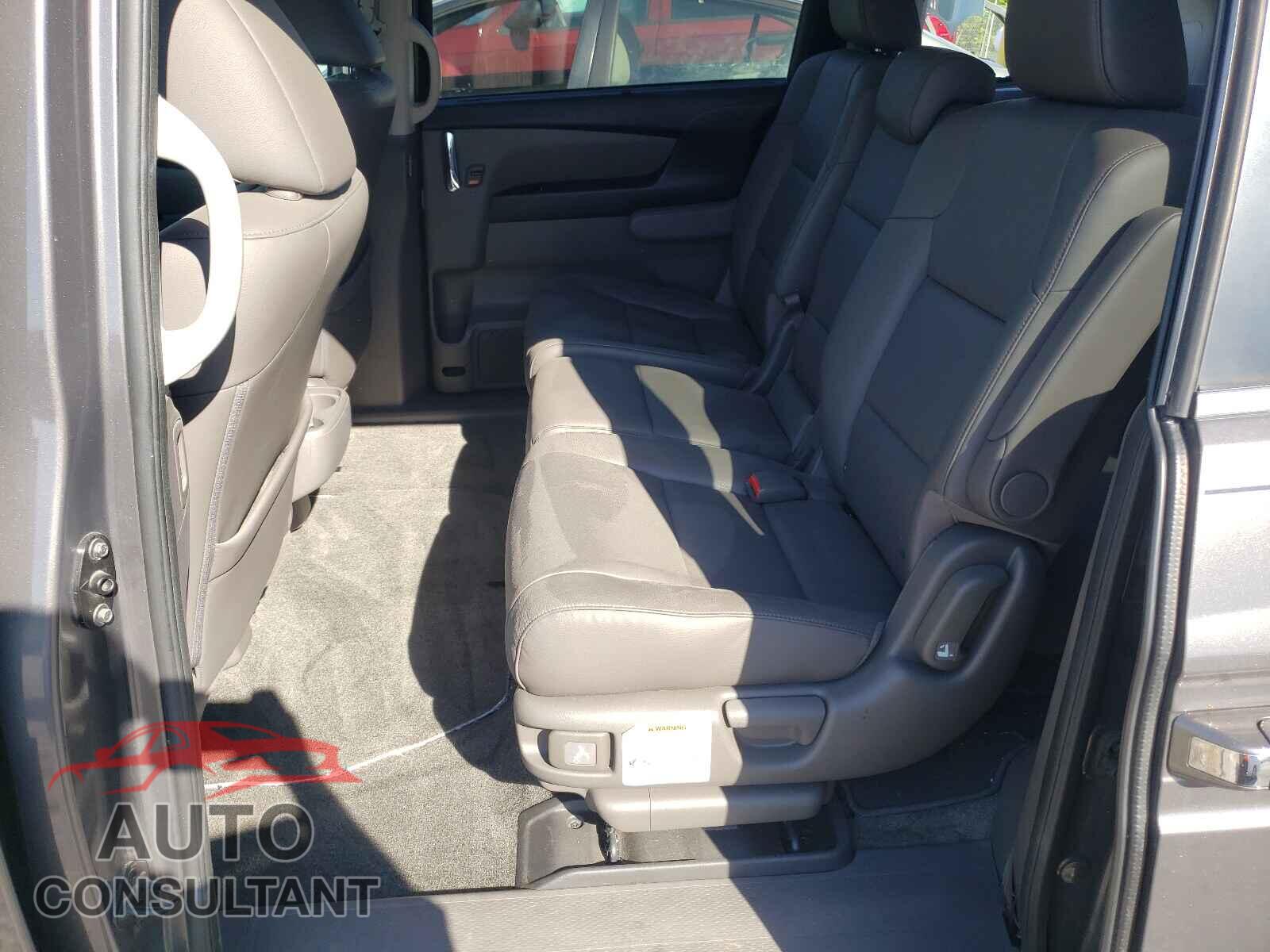 HONDA ODYSSEY 2016 - 5FNRL5H62GB016202