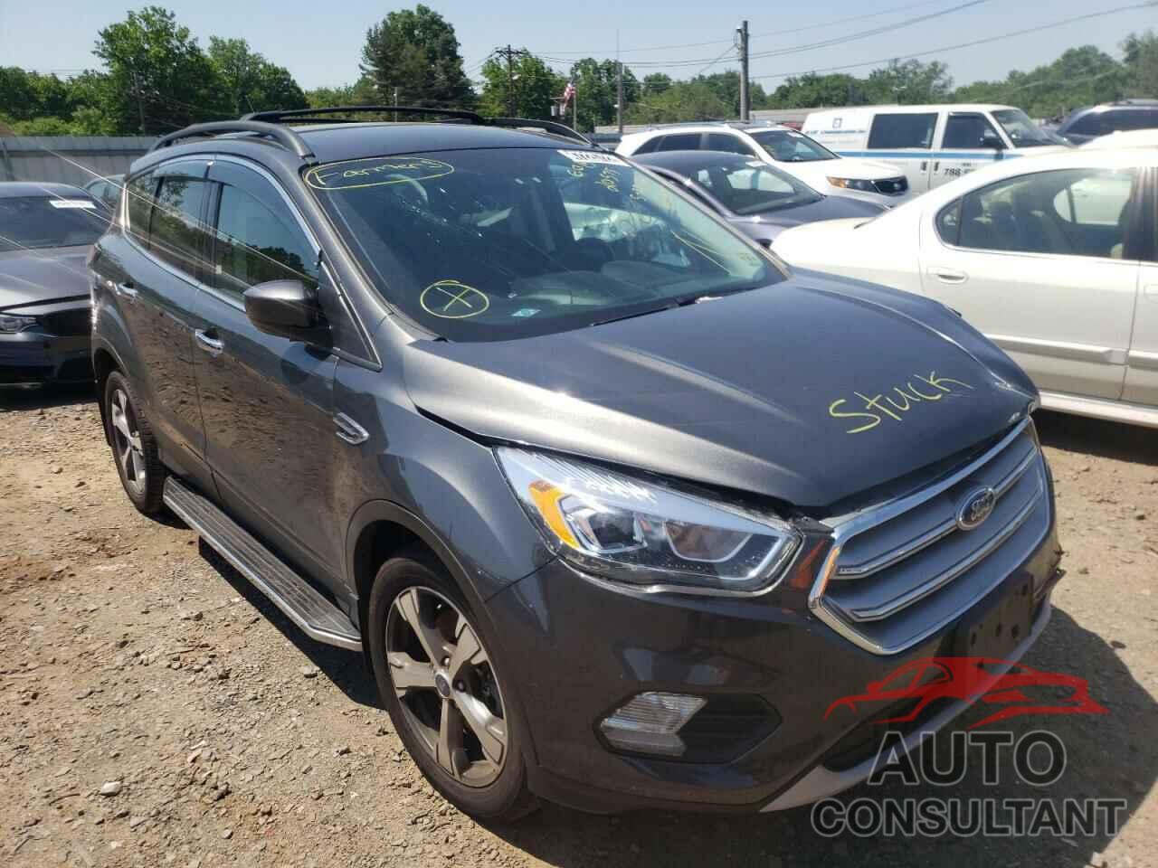 FORD ESCAPE 2017 - 1FMCU9G95HUA86643