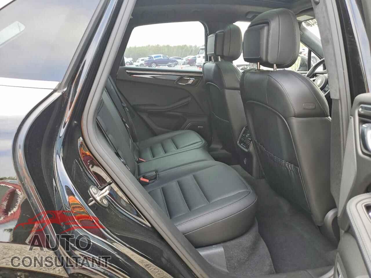 PORSCHE MACAN 2017 - WP1AF2A54HLB61744