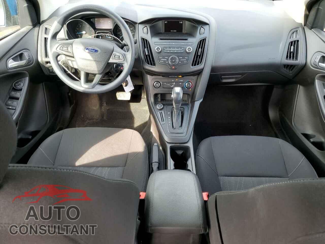 FORD FOCUS 2016 - 1FADP3F22GL358089