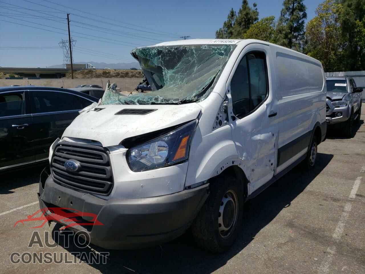 FORD TRANSIT CO 2017 - 1FTYE1YM5HKA60258