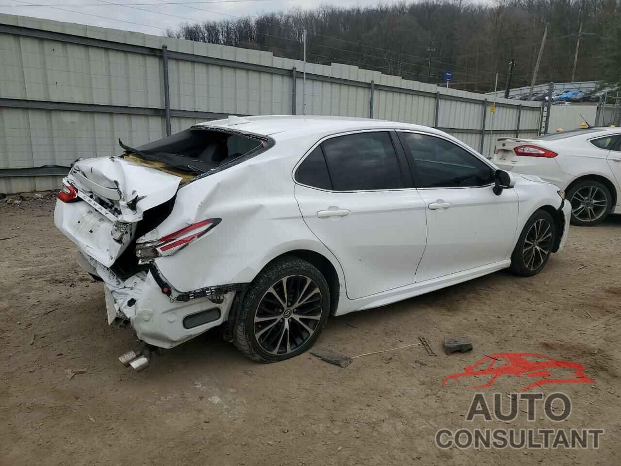 TOYOTA CAMRY 2019 - 4T1B11HK8KU740016