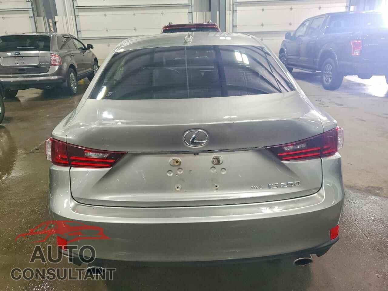 LEXUS IS 2014 - JTHCF1D24E5007295